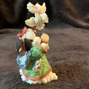 Mary's Moo Moos Turtle Doves Figurine